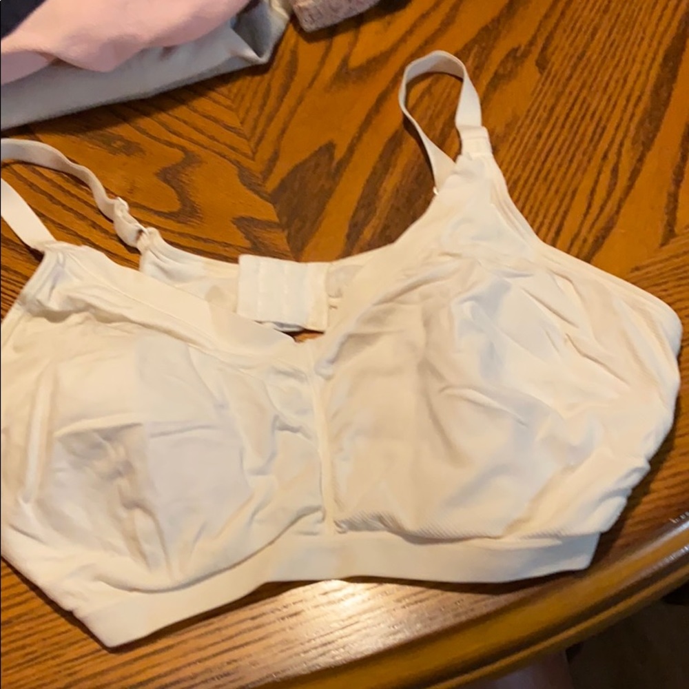 Bra